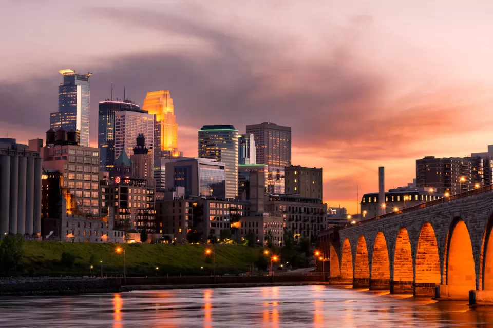 Sunset view of downtown Minneapolis, Minnesota skyline.